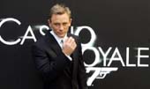 Daniel Craig